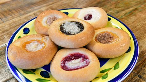 In short, a kolache is a type of pastry. Traditionally, this pastry comes from the Czech Republic. However, it was brought over to the USA, specifically to Texas, by …